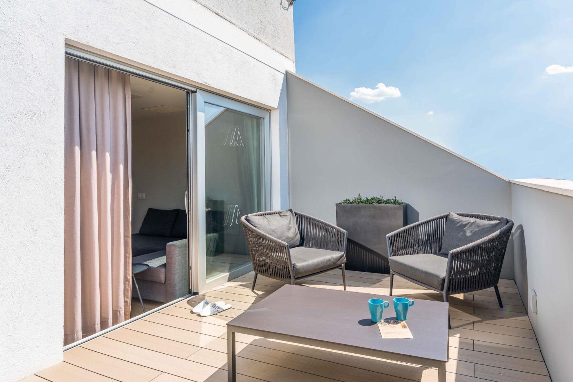 Artiem Madrid Hotel Exterior photo